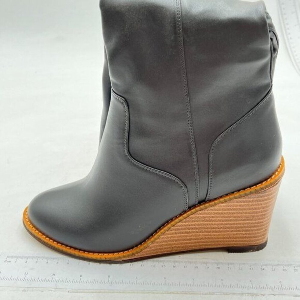 Women Wedge Tall Boot Pointed Toe Grey